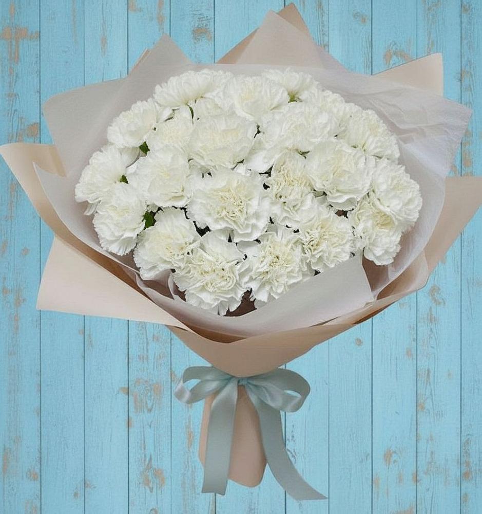 Букет цветов из: Гвоздики в Железнодорожном Калининградской области