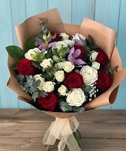 Букет цветов из:  Розы и Альстромерии в Железнодорожном Калининградской области