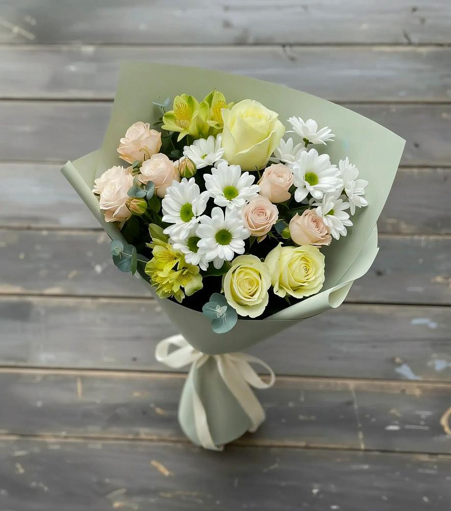 Букет цветов из: Альстромерии, Розы и Хризантемы в Железнодорожном Калининградской области