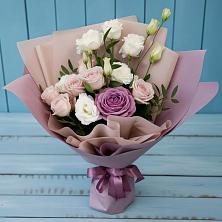 Букет цветов из:  Розы и Лизиантусы в Железнодорожном Калининградской области