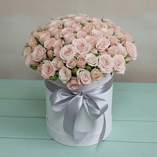 Цветочная композиция из Розы в шляпной коробке в Железнодорожном Калининградской области