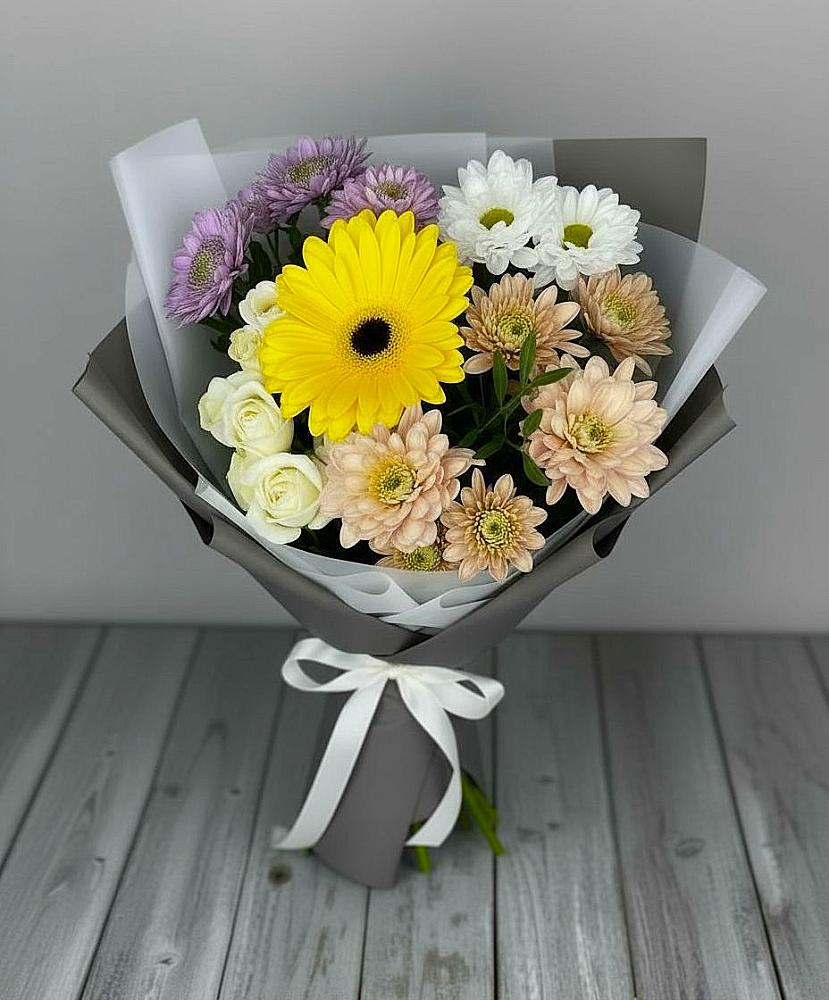 Букет цветов из: Розы, Герберы и Хризантемы в Железнодорожном Калининградской области