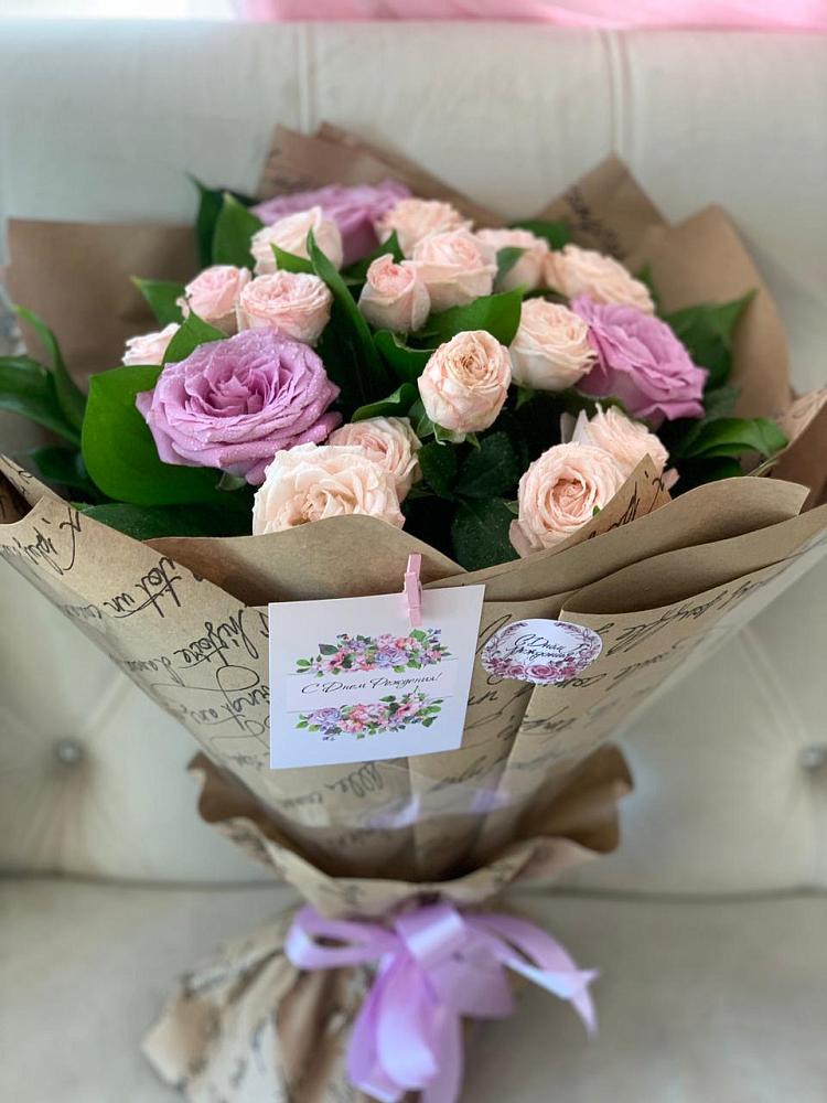 Букет цветов из: Розы в Железнодорожном Калининградской области