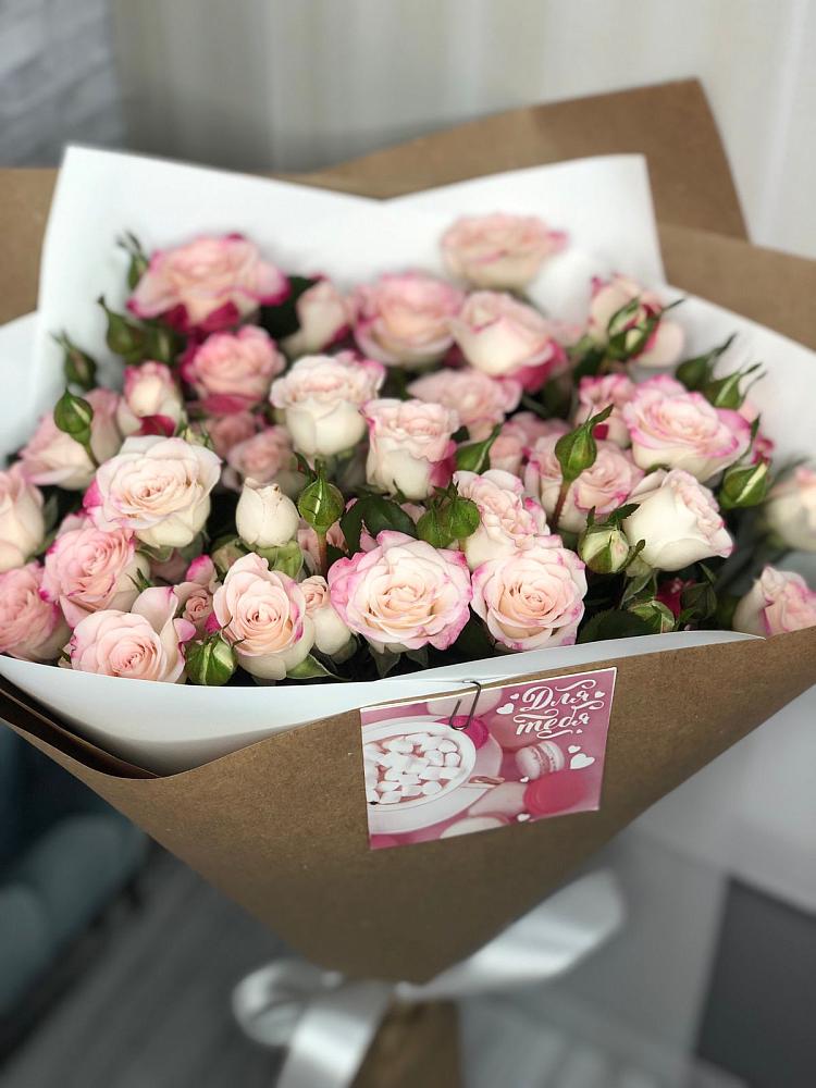 Букет цветов из: Розы в Железнодорожном Калининградской области