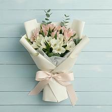 Букет цветов из:  Альстромерии в Железнодорожном Калининградской области