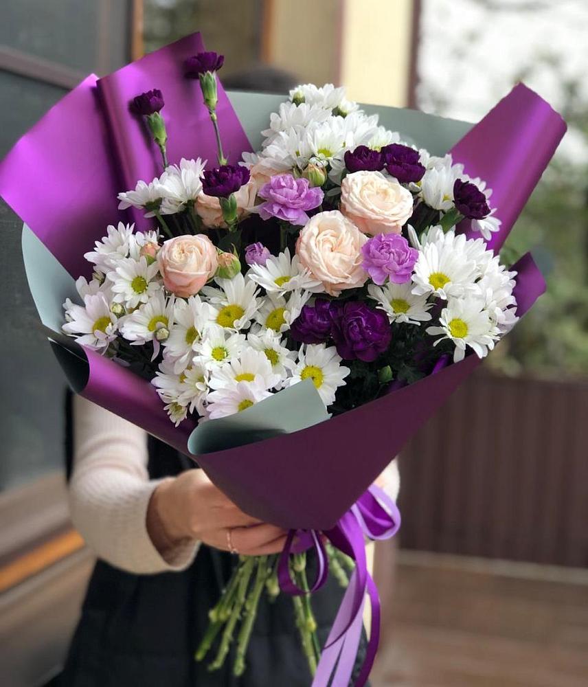 Букет цветов из: Хризантемы, Гвоздики и Розы в Железнодорожном Калининградской области