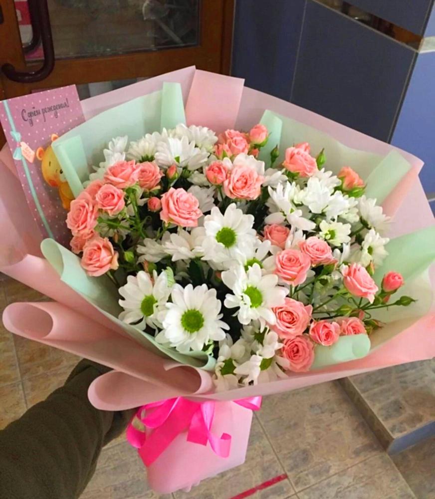 Букет цветов из: Розы и Хризантемы в Железнодорожном Калининградской области