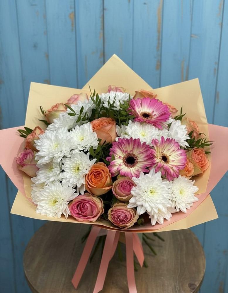 Букет цветов из: Розы, Герберы и Хризантемы в Железнодорожном Калининградской области