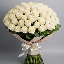 Букет 101 беля роза Белоснежка в Железнодорожном Калининградской области