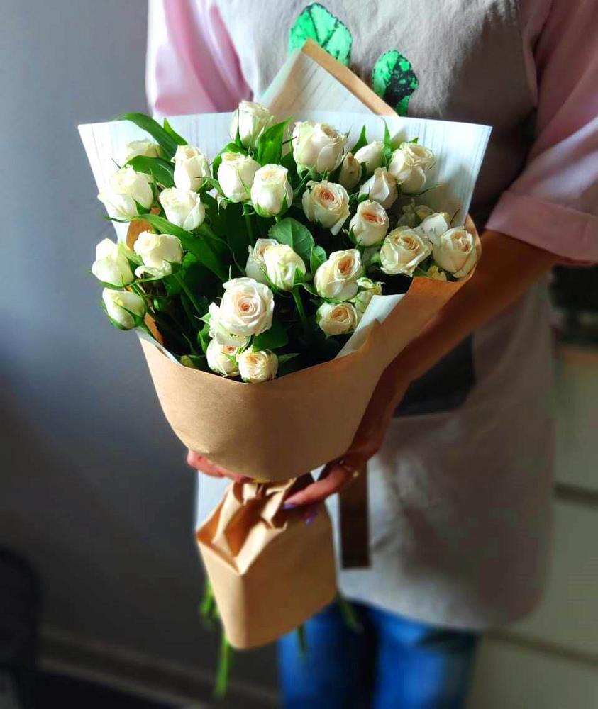 Букет цветов из: Розы в Железнодорожном Калининградской области