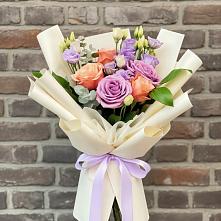 Букет цветов из:  Лизиантусы и Розы #REPLACE_PRED# Железнодорожном Калининградской области