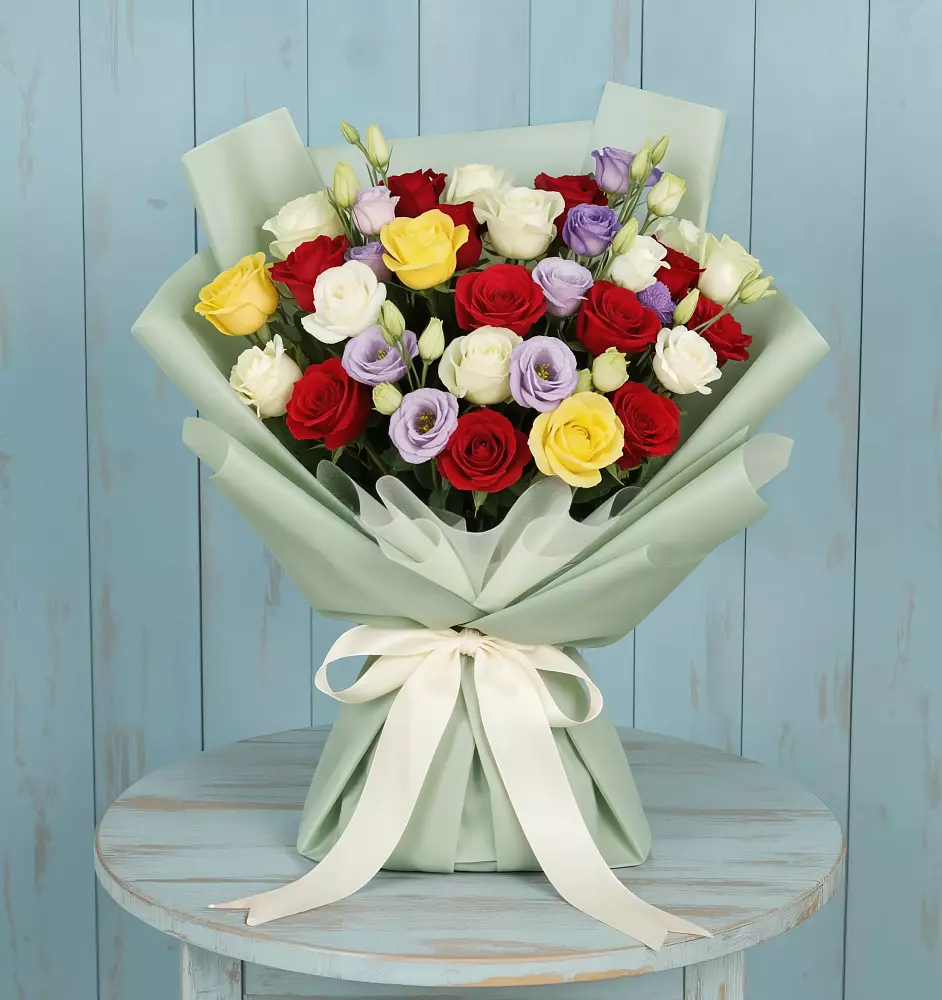 Букет цветов из: Розы в Железнодорожном Калининградской области