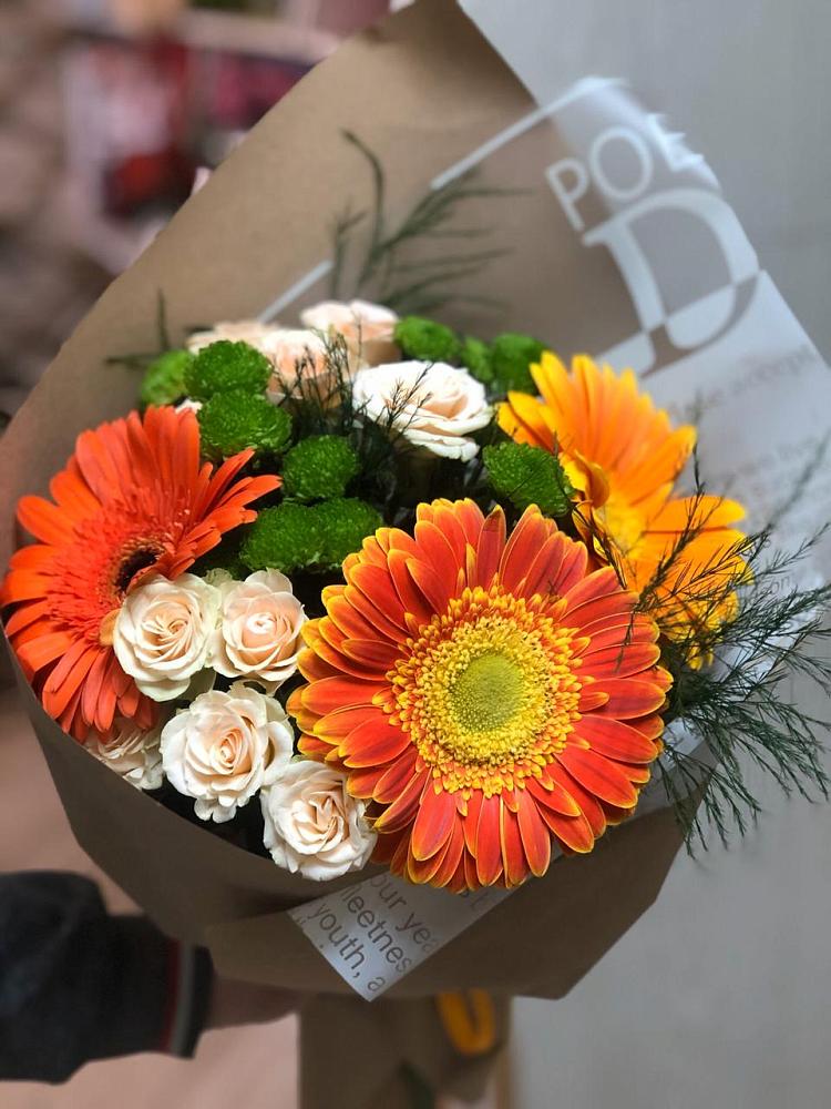 Букет цветов из: Герберы, Хризантемы и Розы в Железнодорожном Калининградской области