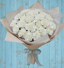 Букет цветов из:  Гвоздики в Железнодорожном Калининградской области