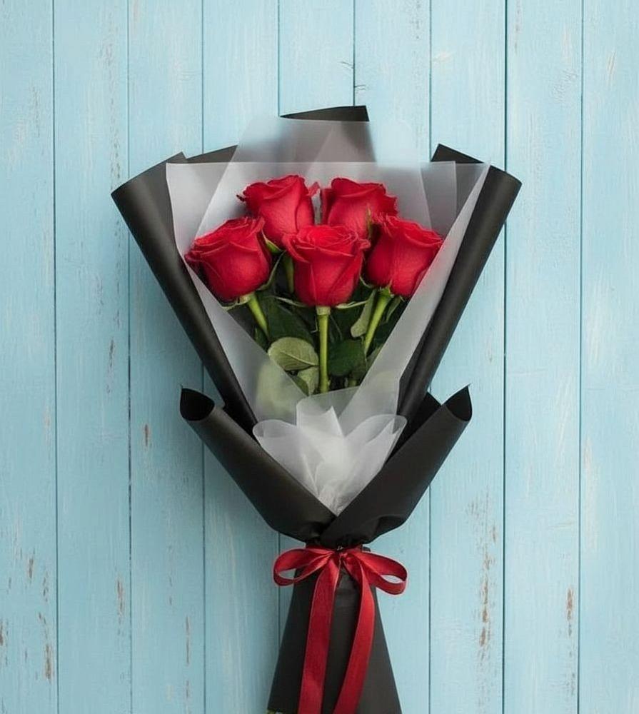 Букет цветов из: Розы в Железнодорожном Калининградской области